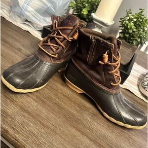 Sperry duck boots